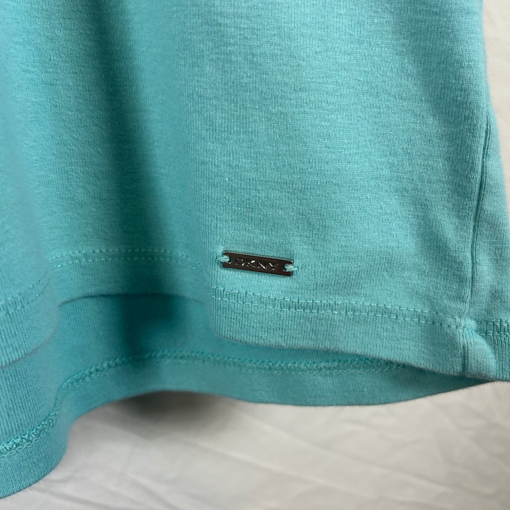 DKNY Womens XL Aqua Blue Short Sleeve Crewneck T-Shirt Cotton Blend Tee - Picture 2 of 4